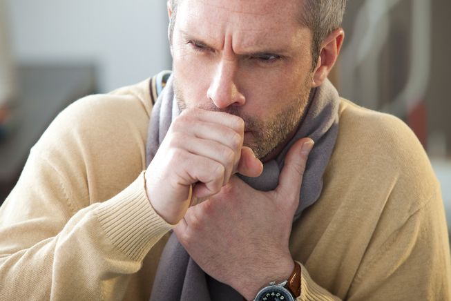 Constant coughing is one of the 7 early heart attack symptoms - Khang Shen