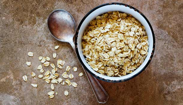 Oat is a healthy food that lower cholesterol level naturally